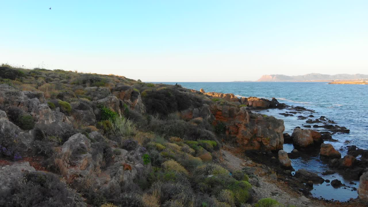 imágenes aéreas del océano en creta