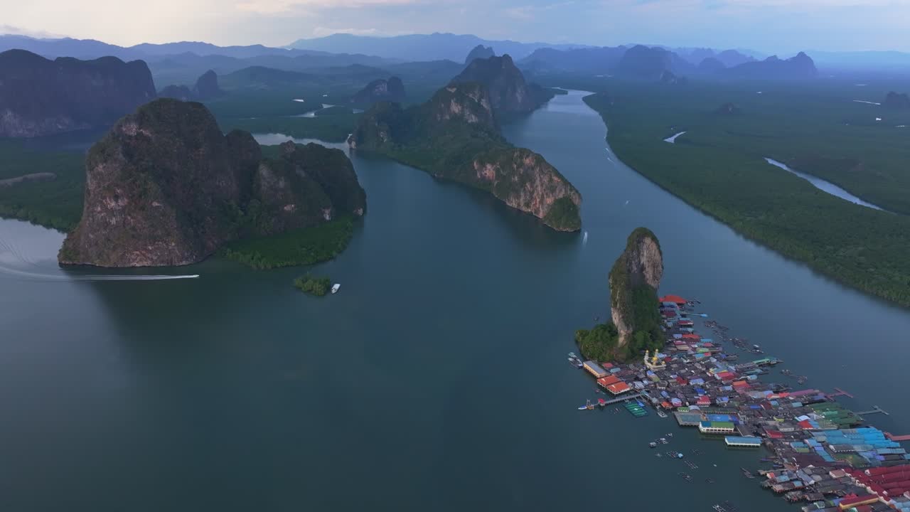 Toàn cảnh làng chài nổi Koh Panyi, Thái Lan