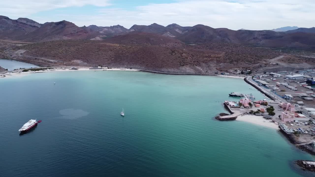 playa pichilingue 해변과 푸에르토 마르케스 항구, 바하 캘리포니아, 라 파즈, 멕시코