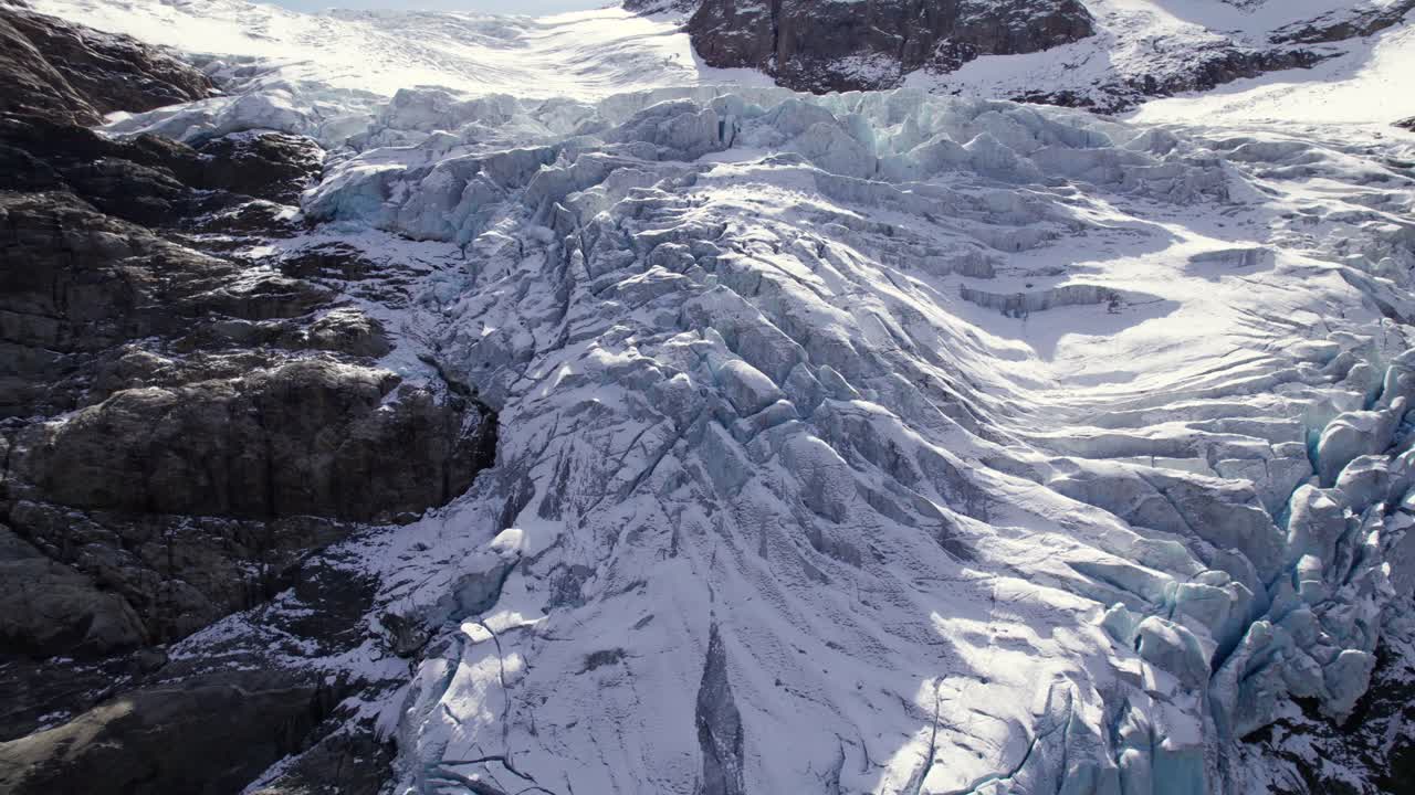 vista aérea del glaciar trift en suiza
