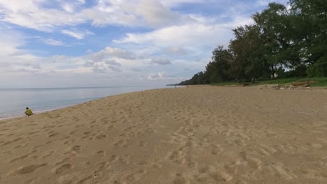 playa vacía de phuket