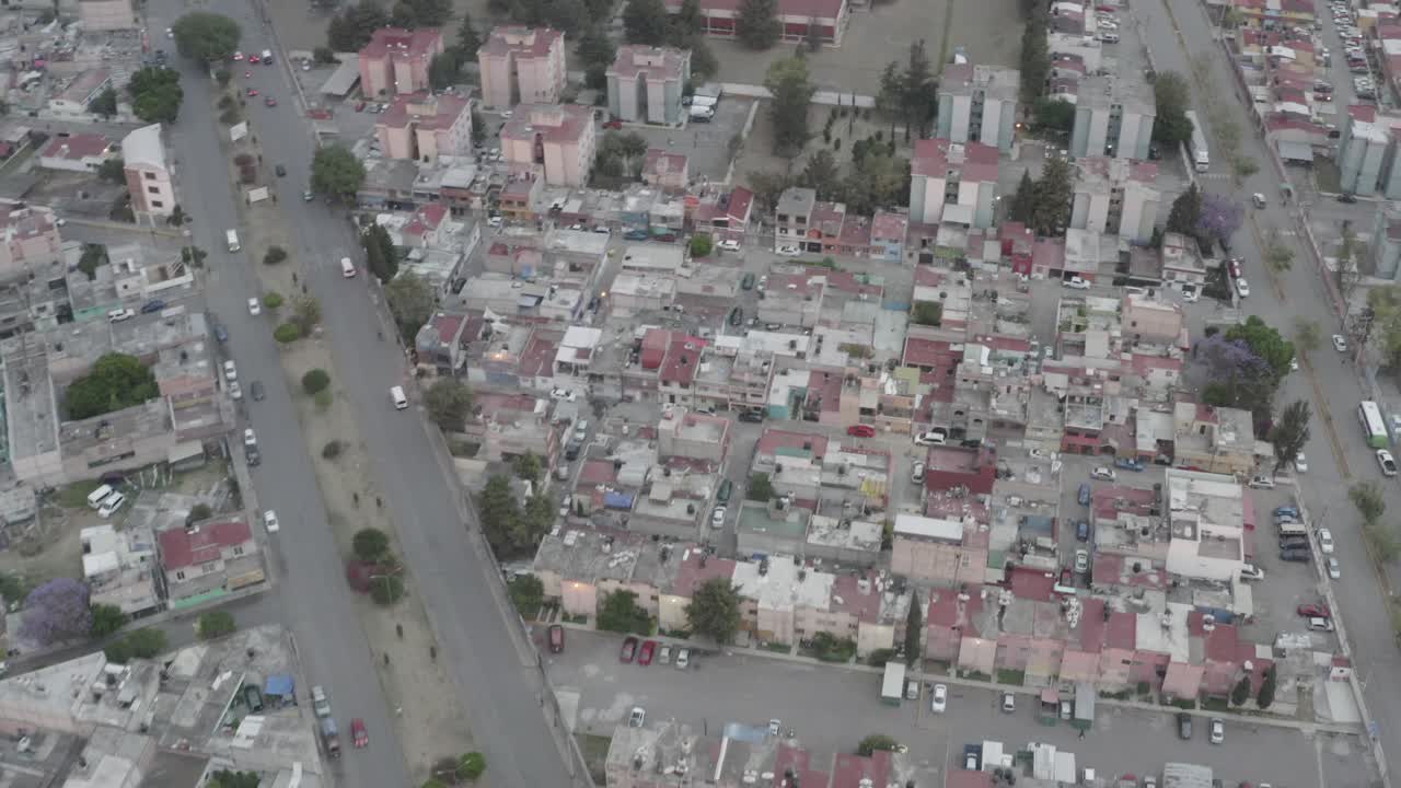 vuelo sobre cuautitlán méxico en medio de la pandemia de covid