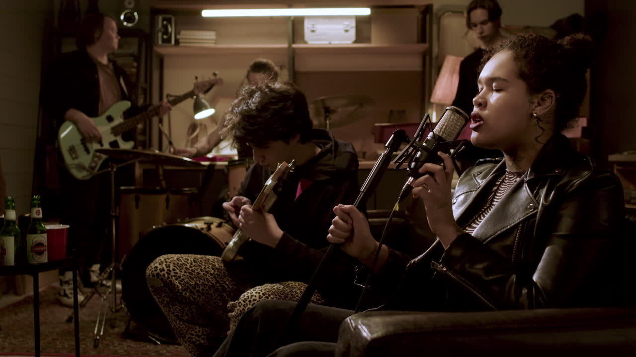 스튜디오의 음악 그룹