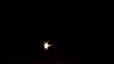 llamas de fuego aisladas sobre fondo negro