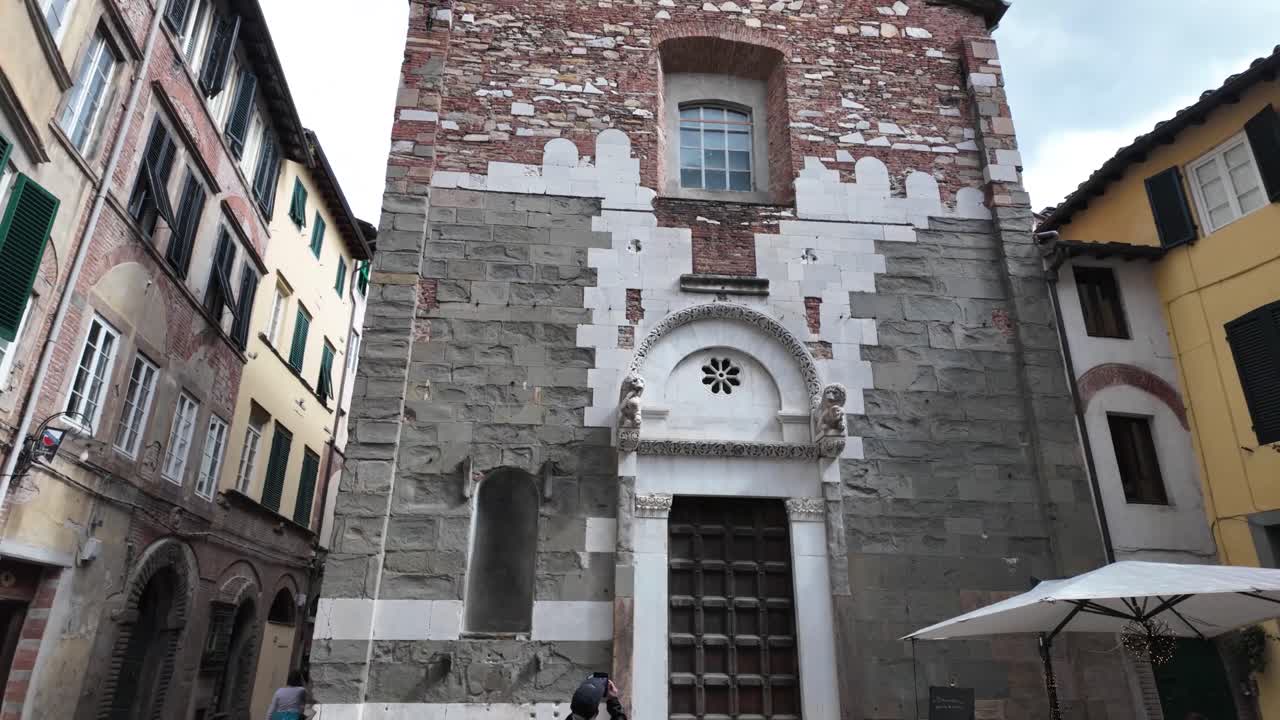 Historic centre Lucca Italy Romanesque building style exterior main square