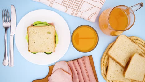 breakfast on the table moving - stop motion