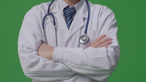 médico con estetoscopio
