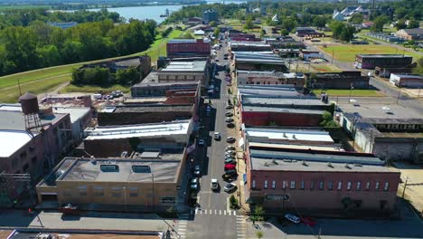 Vista-Aérea-around-the-town-of-West-Helena-Arkansas-small-poor-abandoned-rundown-and-poverty-stricken-5