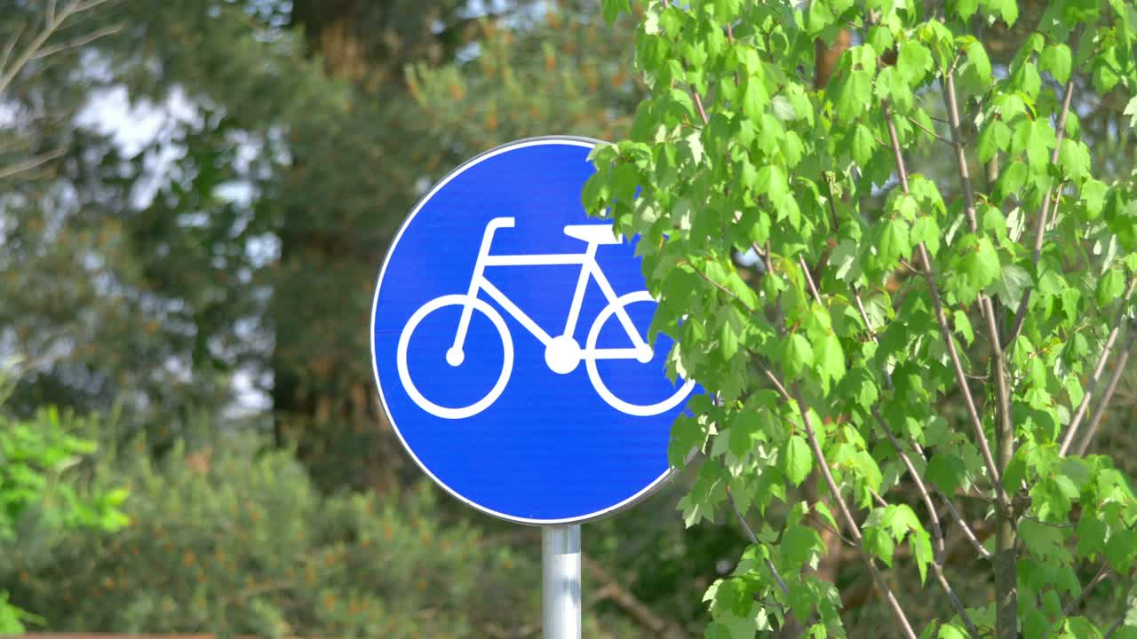 자전거 도로 표지판 4k 느린 동작 60fps