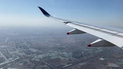 Plane-wing-view-over-India