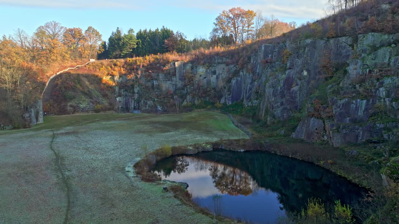 상부 오스트리아의 마우타우젠 강제 수용소에 있는 wiener graben 광산의 지하수