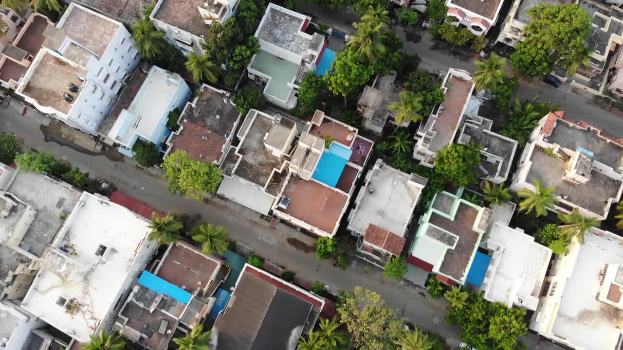 India woke up on Wednesday to a sweeping lockdown of its 1.3 billion people, one of the world's most ambitious efforts to fight the coronavirus. Aerial view of empty streets in India.