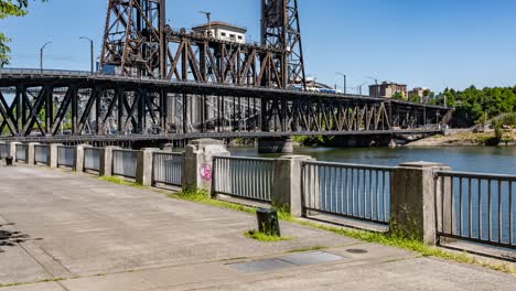 timelapse video of the steel bridge in portland oregon along tom mccall waterfront park