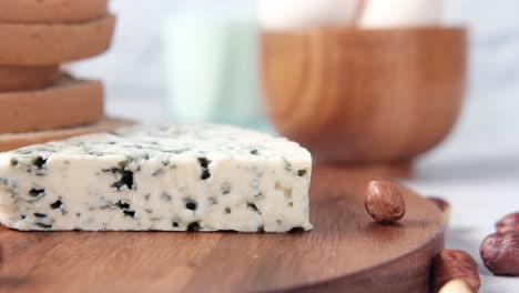 queso azul y pan