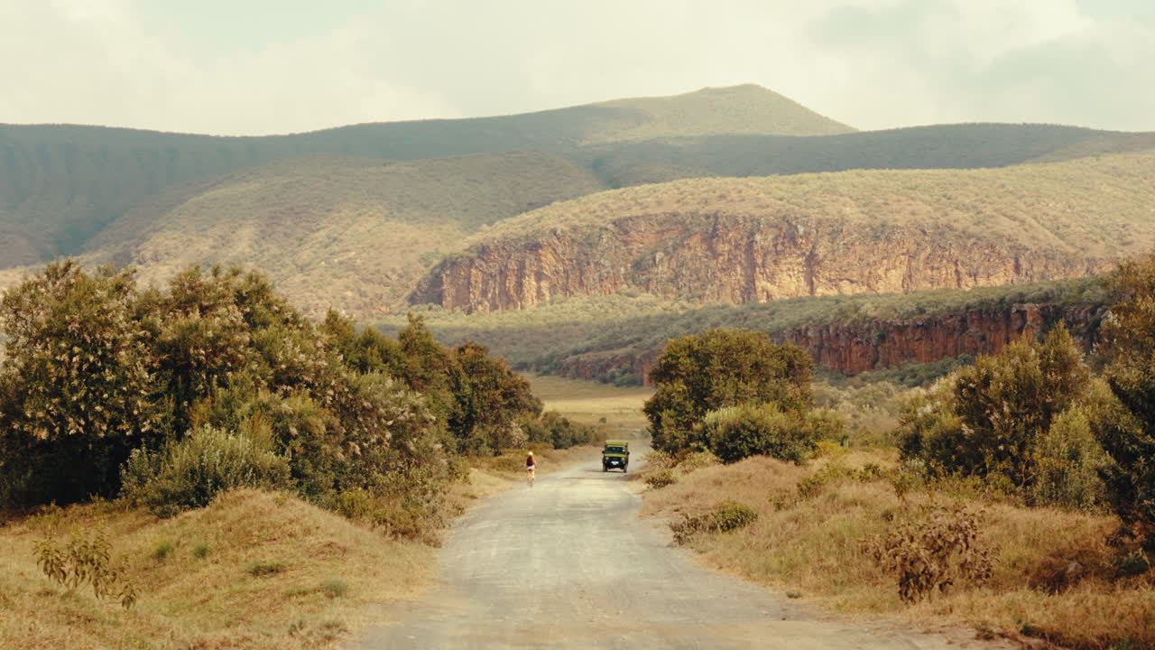 경치 좋은 산악 도로 여행