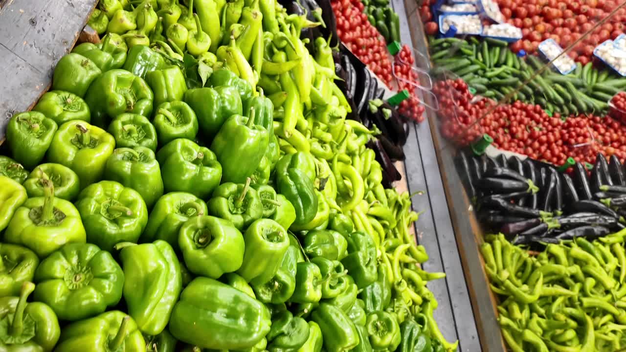 verduras frescas en el mercado