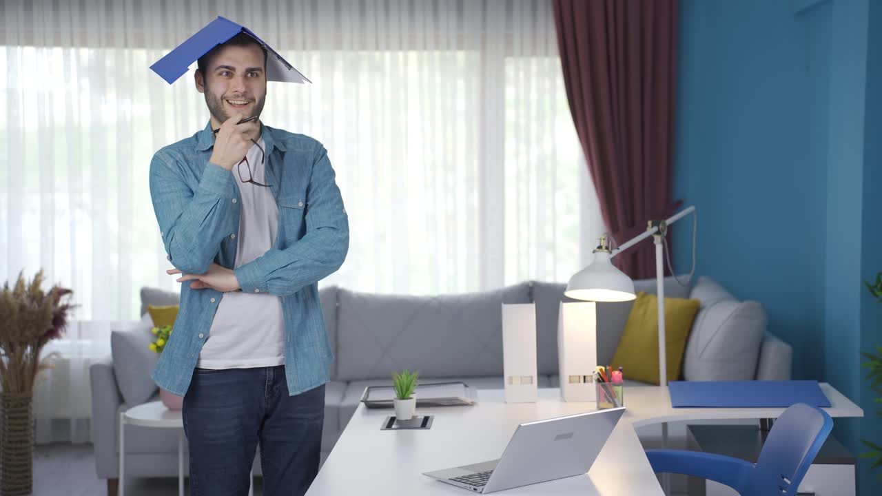 똑똑하고 열심히 일하는 프리랜서 사업가입니다.