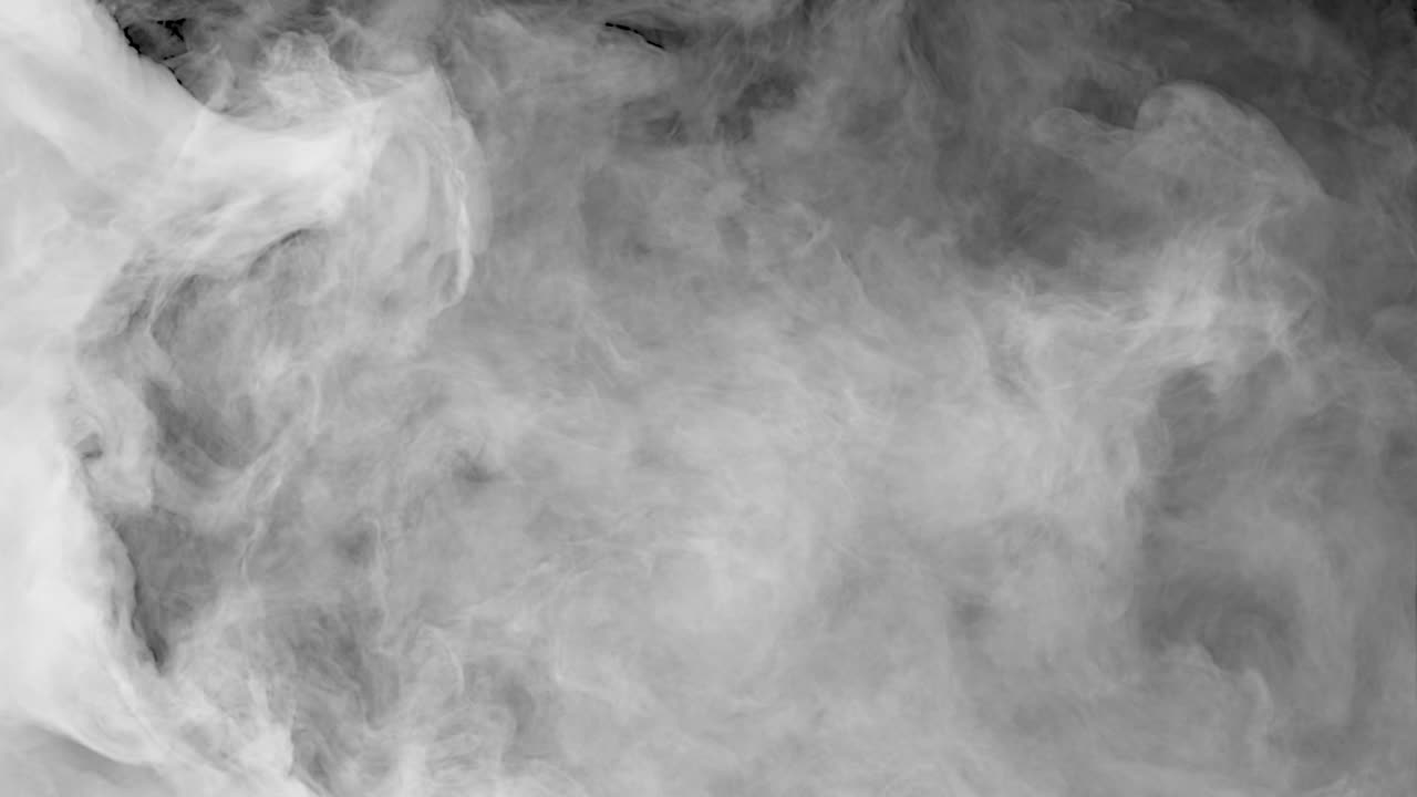Esplosione di fumo in slow motion, sfondo astratto