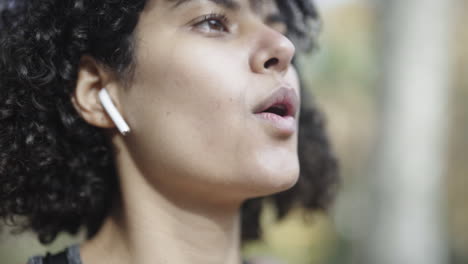 running out of breath while working out with airpods