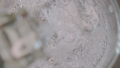 soda water with ice