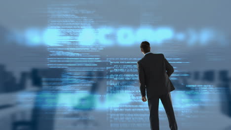 hombre de negocios que observa los datos