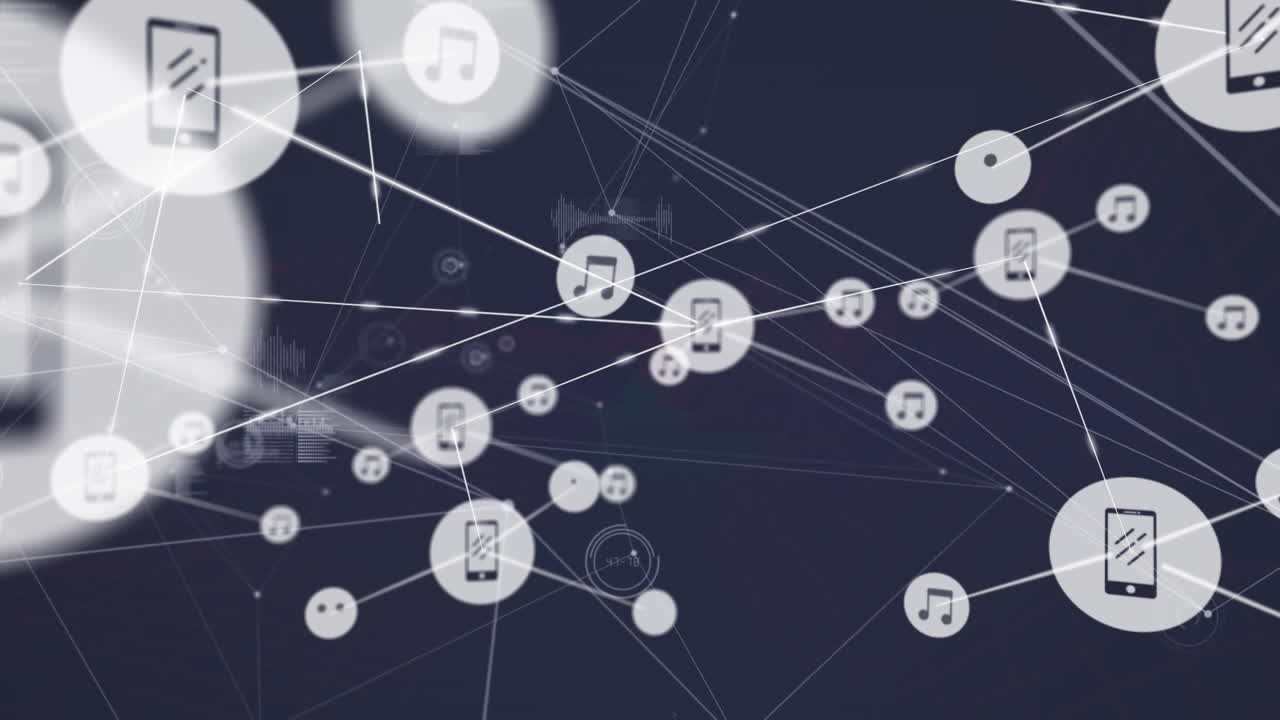 animación de la red de conexiones con iconos y procesamiento de datos sobre fondo negro