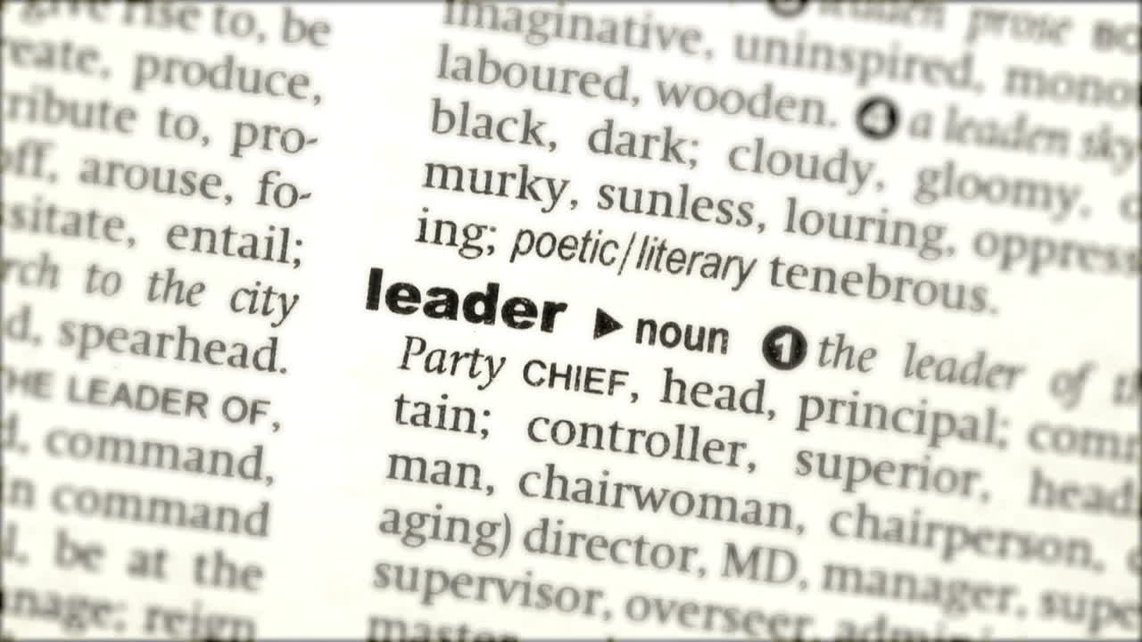 Focus on leader