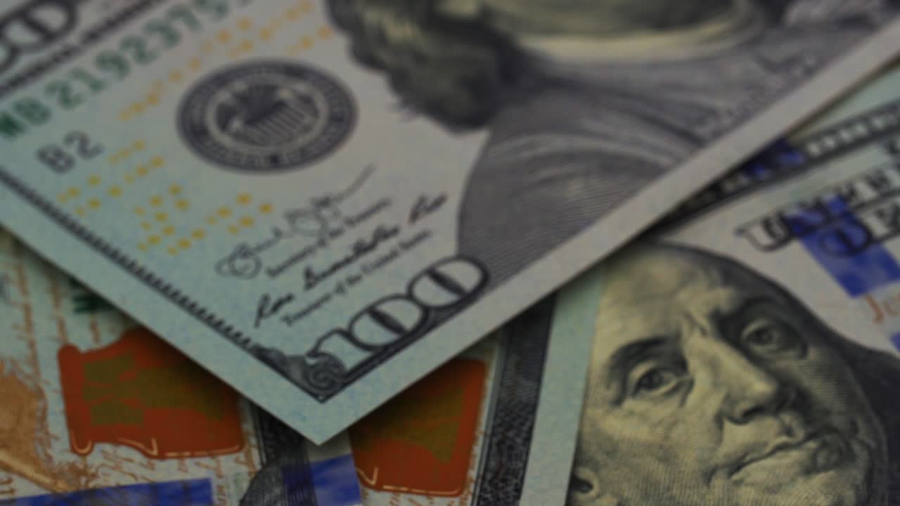 Bitcoin and US Dollars