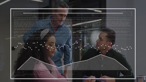 Animación-Del-Procesamiento-De-Datos-Contra-Un-Grupo-De-Colegas-Diversos-Que-Discuten-Juntos-En-La-Oficina