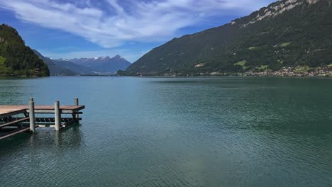 aterrizaje accidentado en usted lugar de filmación en el lago brienz en el cantón de berna, suiza