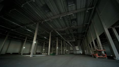 construcción de una gran planta industrial, hangar