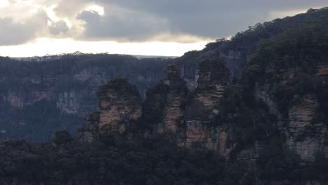 tres hermanas de las montañas azules sydney australia en 4k hermosa vista