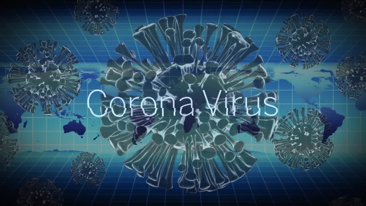 animación de una palabra coronavirus con células macro covid-19 flotando sobre los mapas del mundo rodando