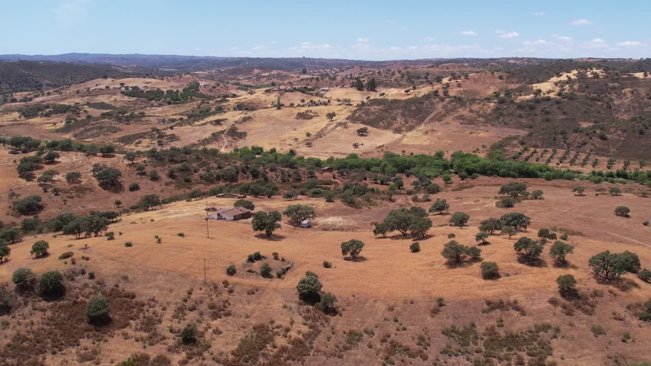 vista aérea del interminable paisaje rural en alentejo