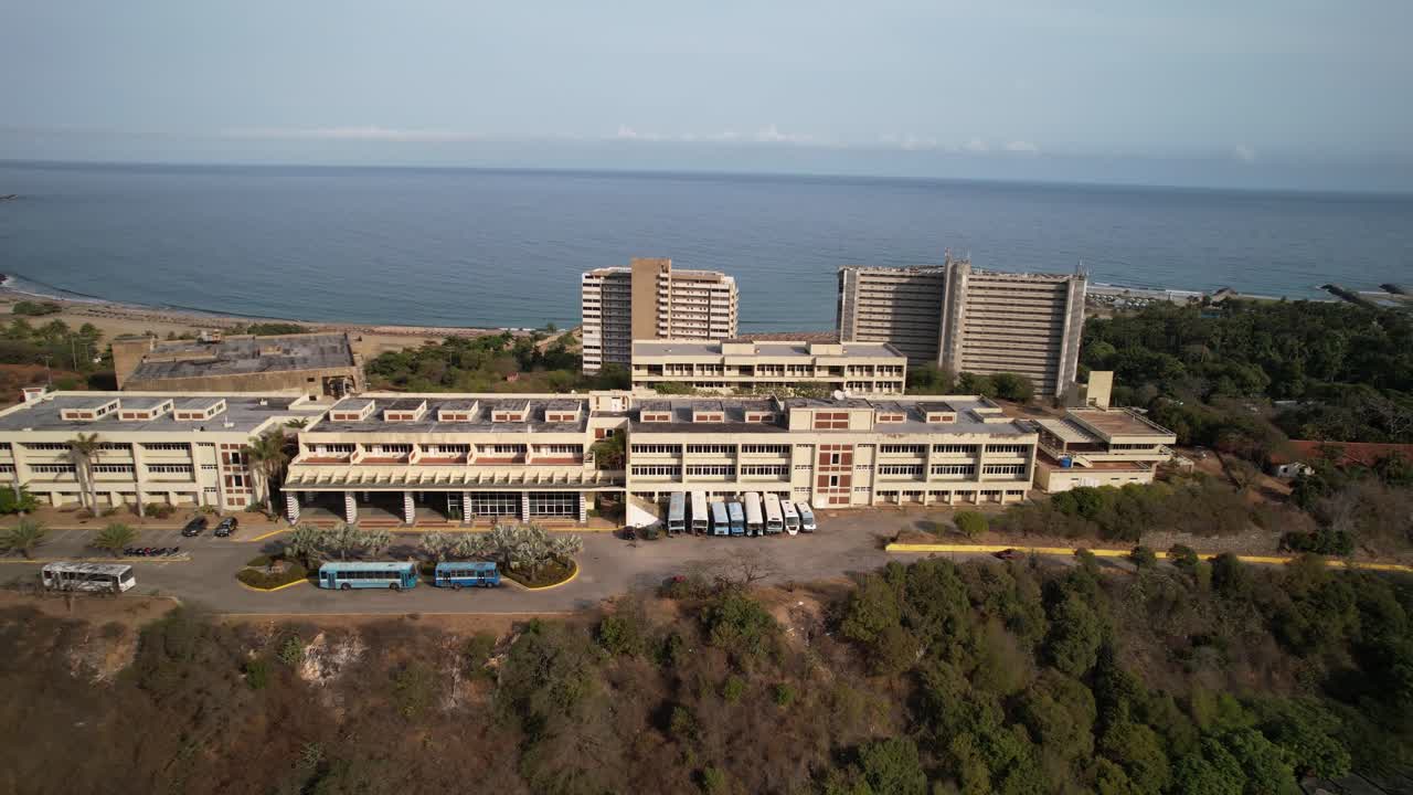 Aerial shot zooming out to show the Universidad Simón Bolívar in La Guaira, Venezuela