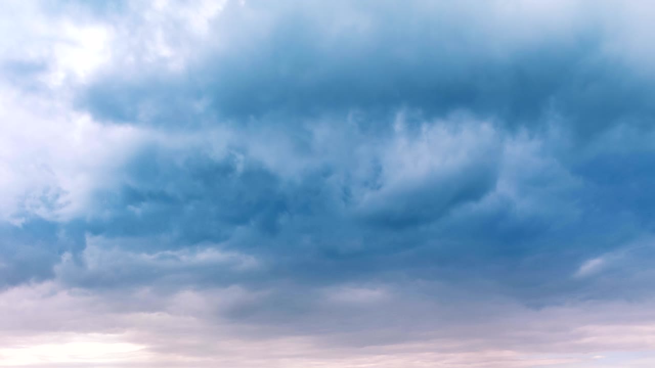 Time lapse of clouds moving