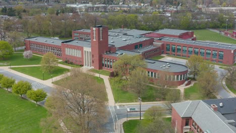 Spring-season-version-of-large-school-building-in-USA