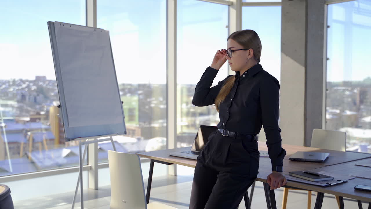 Business woman have a rest after work in office. Pretty woman relax after work.