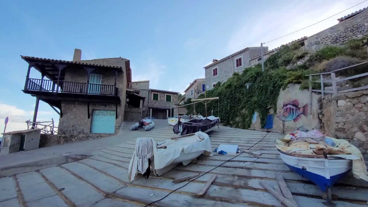 마요르카 섬의 발데모사 항구