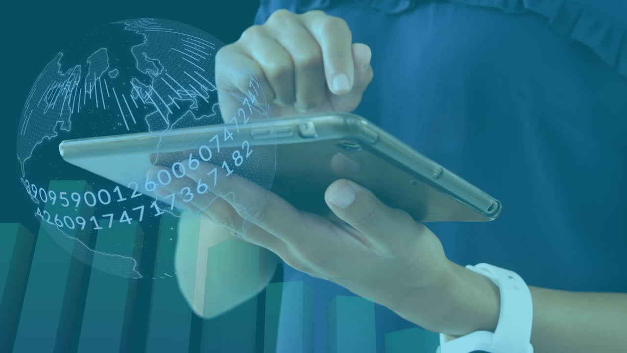 animación de una mujer usando una tableta digital en una oficina con un globo giratorio