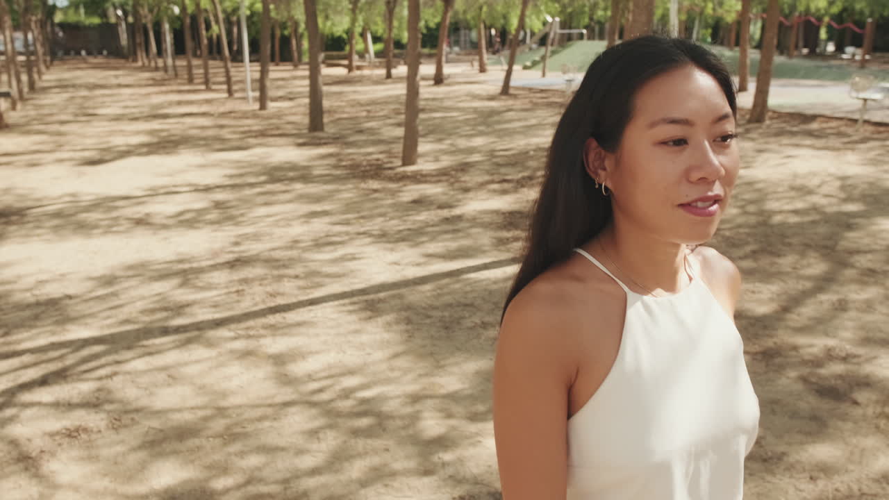 공원에 있는 여자