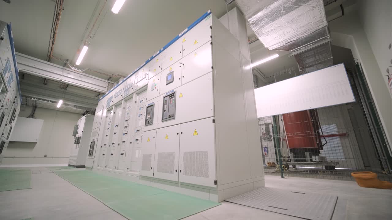 Electric voltage control room of a plant