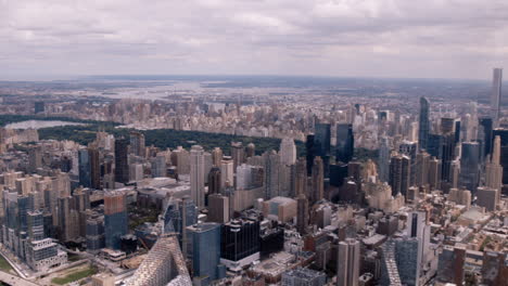 el horizonte de la ciudad de nueva york vista aérea