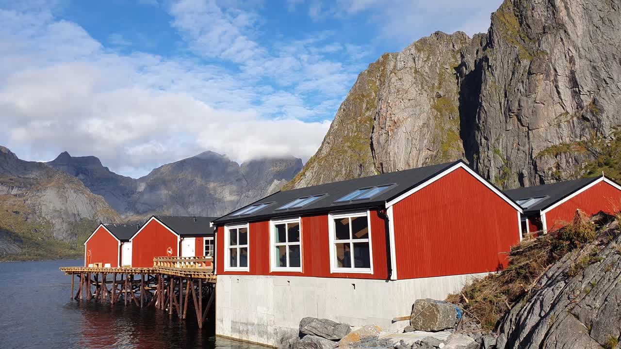 Utsikt over Hamnøy-bukten på Lofoten i Norge.