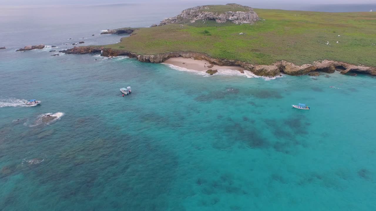 toma aérea de la isla larga, islas marietas, nayarit, méxico