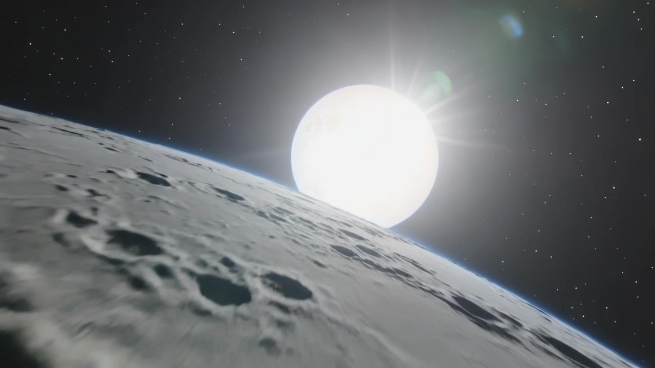 Câmera voadora deslizando sobre a superfície de uma cratera enquanto o sol nasce, revelando detalhes da superfície e o brilho solar se deslocando.