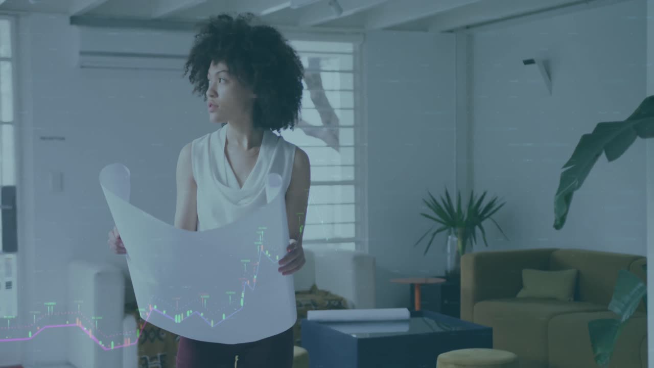 animación del procesamiento de datos financieros sobre una mujer de negocios afroamericana que trabaja en la oficina.