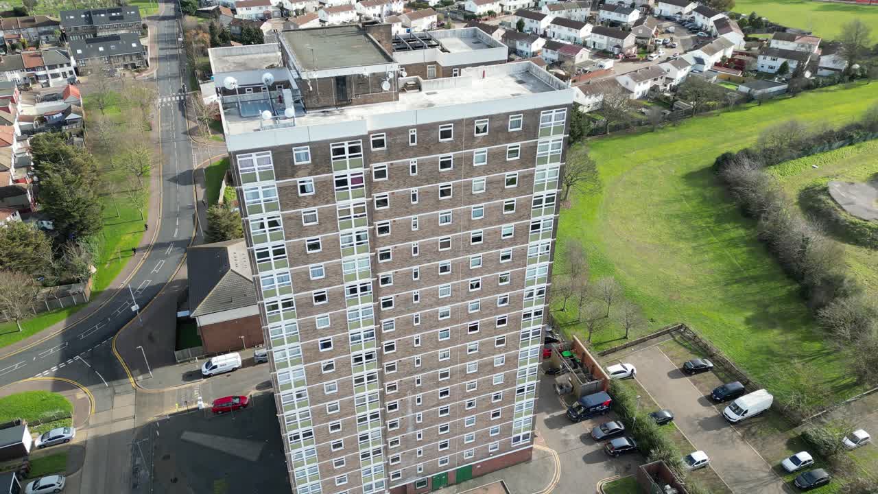 vista aérea de pájaro bloque de pisos dagenham londres reino unido drone, antena
