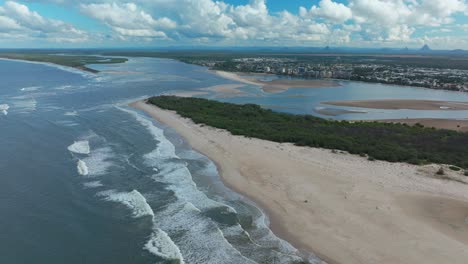 Arena-Marea-Casa-De-Cristal-Montañas-Bribie-Isla-Reyes-Playa-Sol-Costa-Aéreo-Zumbido-Nublado-Sol-Verano-Otoño-Invierno-Australia-Australiano-Australiano-Maravilloso-Hermosa-Queensland-Caloundra-Círculo-Izquierda