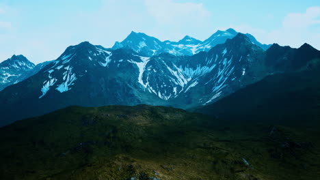 Vista-Panorámica-Del-Valle-De-La-Montaña-De-Primavera